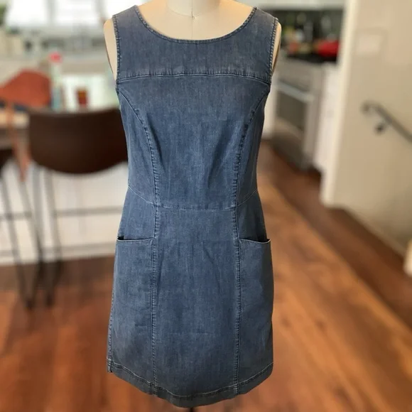 Boden Womens Size 4 Sleeveless Tamara Denim Dress Sheath Knee Length - Picture 2 of 12